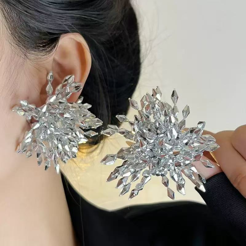 새로운 아마존 유럽 및 미국 메탈 불꽃놀이 귀걸이 여성 - Women'S Accessories Amazon 리뷰 및 가격